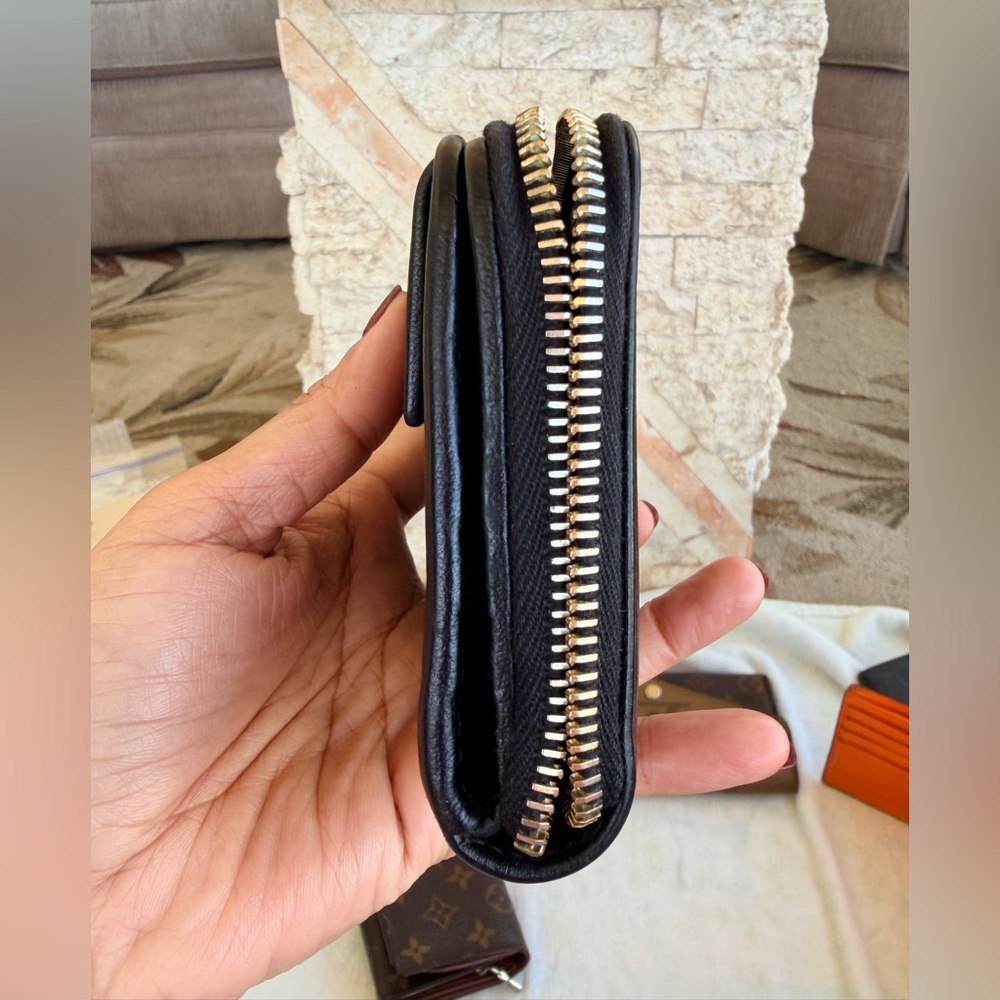 YSL Compact Wallet pre love - Picture 4 of 8
